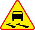 śliska jezdnia